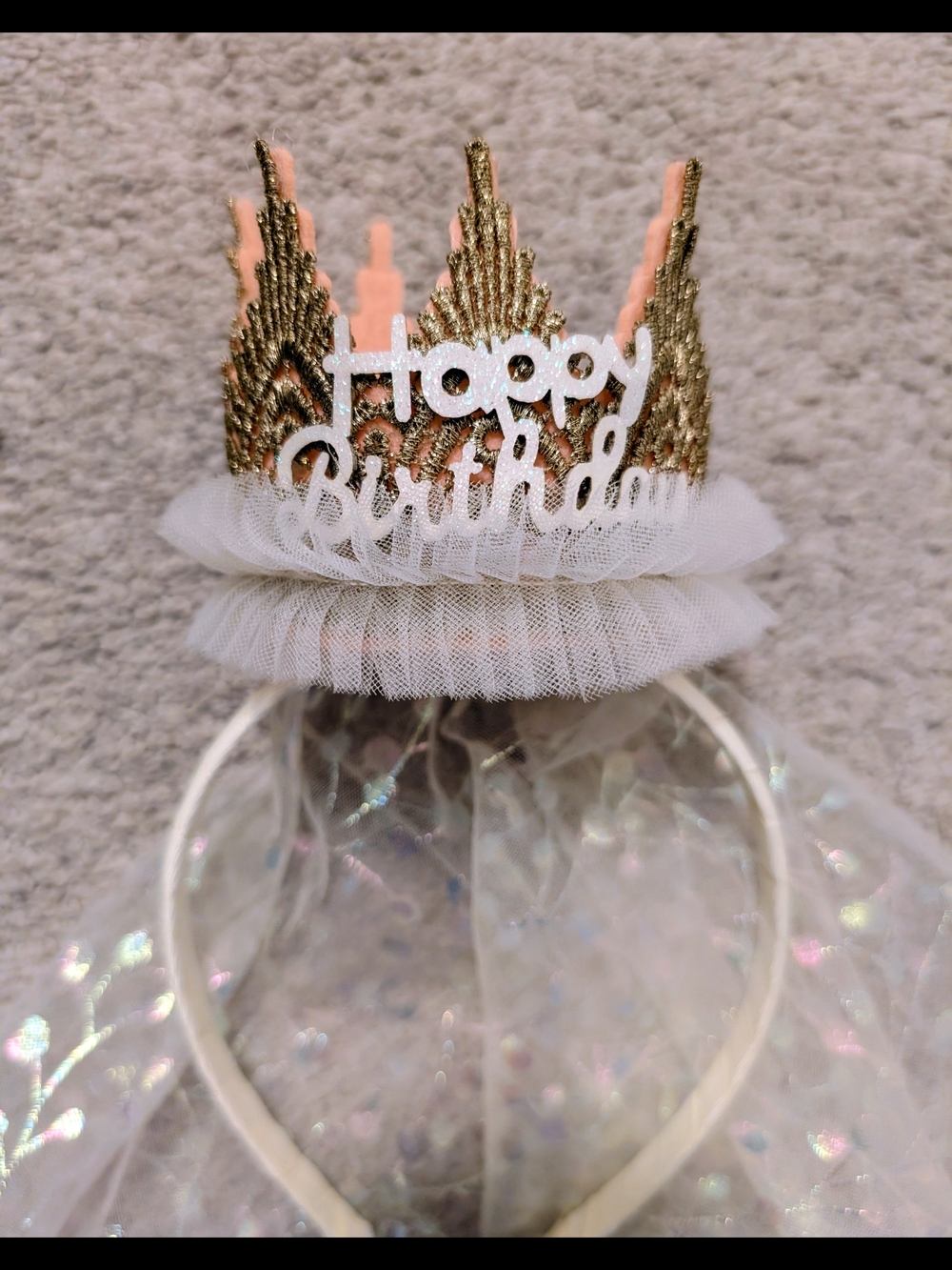 ✨5/$15✨Happy Birthday Gold Crown Headband with White Tulle